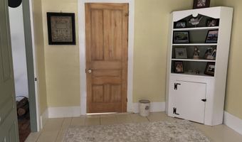 1012 West Rd, Belgrade, ME 04917