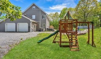 3305 Mountain Terrace Dr, Blakeslee, PA 18610