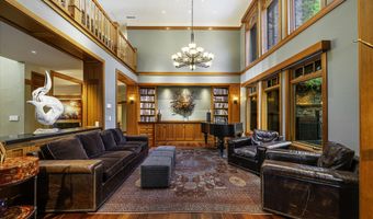 99 Granite St, Ashland, OR 97520