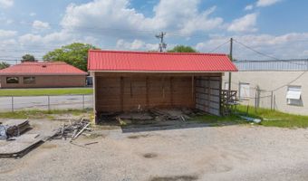 945 Pine Ave, Albany, GA 31701