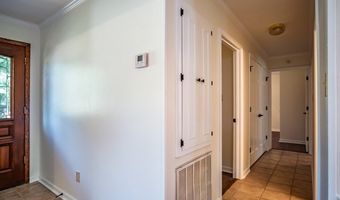 316 Hickory Ln, Batesville, MS 38606
