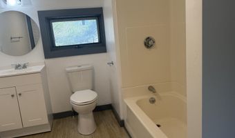 1763 Union St, Bangor, ME 04401