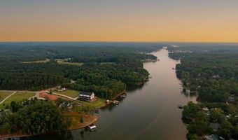 126 Clearview Dr, Abbeville, SC 29620
