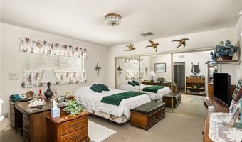 500 N Meadowbrook Pl, Anaheim, CA 92801