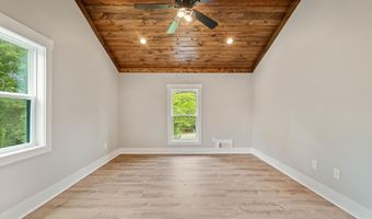 136 Ridgecrest Dr, Ball Ground, GA 30107