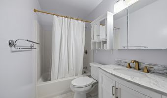 10-14 E Franklin St A2, Danbury, CT 06810