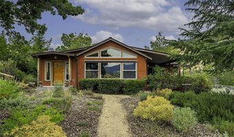 2815 Dead Indian Memorial Rd, Ashland, OR 97520