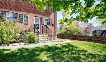 70 Carroll Ave 1113, Newport, RI 02840