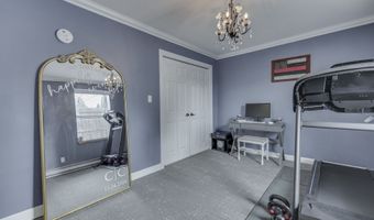 110 N Tresslar Ave, Bargersville, IN 46106