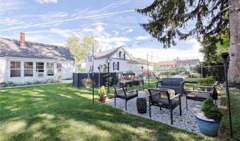 33 Providence Ave, East Providence, RI 02915