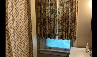 803 CUMBERLAND St, Gloucester City, NJ 08030