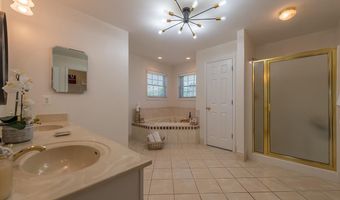 5265 BEAR HOLLOW Ln, Amissville, VA 20106