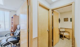 975 5th St, Elko, NV 89801