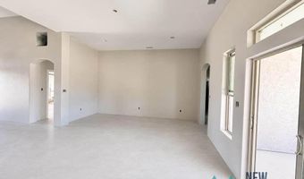 708 Ruby Ct, Carlsbad, NM 88220
