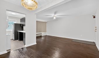 2321 ALTAMONT Pl SE 103, Washington, DC 20020