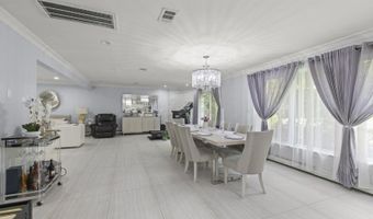 279 Nathan Ct, Aberdeen Twp., NJ 07721