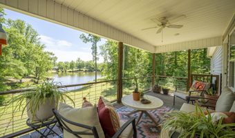 127 SYCAMORE St, Adamsville, TN 38310