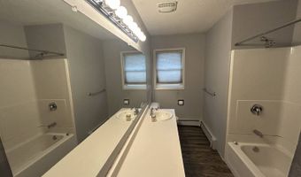 624 Kersten St, Bottineau, ND 58318