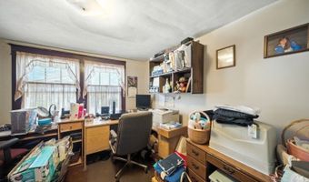414 Green St, Burlington, NJ 07005