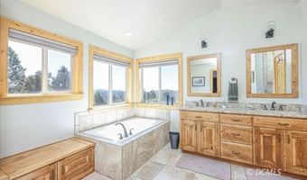 3895 N Royal Dr, Alton, UT 84710