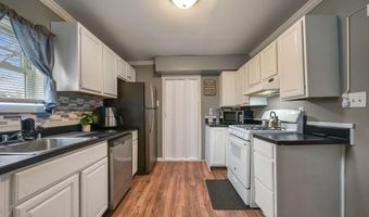 17 N KIRKWOOD St, Dover, DE 19904