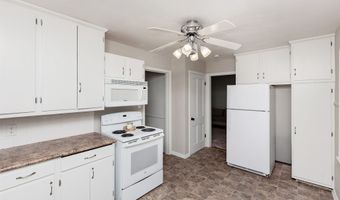 649 SW Kenworthy Dr, Ankeny, IA 50023