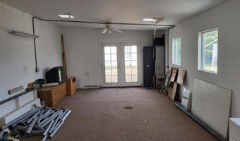 9568 Great Lakes Dr, Cal Nev Ari, NV 89039