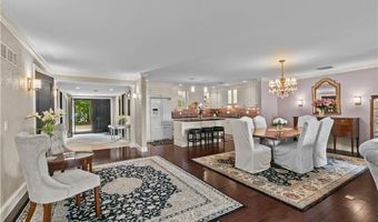 111 Harrison Ave B4, Newport, RI 02840
