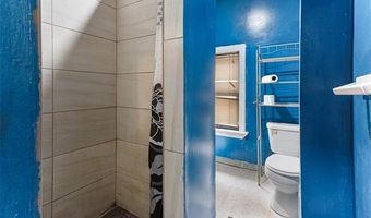 5839 McMillan St, Allen Park, MI 48209
