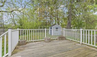 7 John St, Belfast, ME 04915