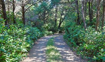 88576 WHITING Ln, Bandon, OR 97411