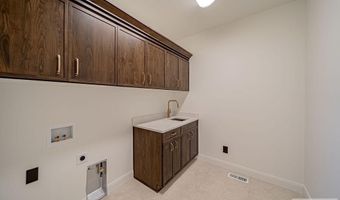 172 W 275 N, Blackfoot, ID 83221