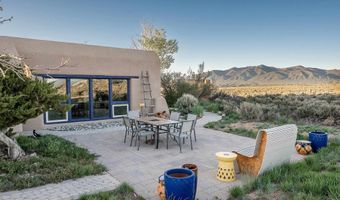 135 Mesa Sea, Arroyo Hondo, NM 87513