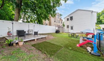 75 Lawndale Ave, Bristol, CT 06010
