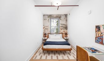 901 KING St 202, Alexandria, VA 22314