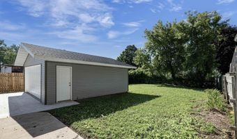 1315 W SUMMER St, Appleton, WI 54914