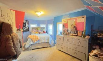 394 Cortlandt St, Belleville, NJ 07109
