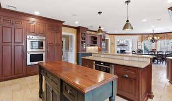 241 Monmouth Ave, Atlantic Highlands, NJ 07716