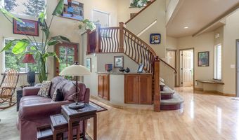 15631 Stanwood Cir, Anchorage, AK 99516