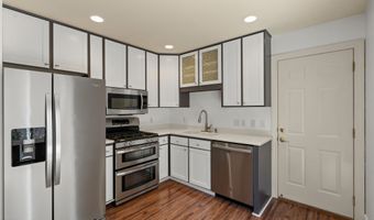923 Bellview Ave 2, Ashland, OR 97520