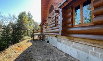 6856 Five Mile Pt, Allouez, MI 49805