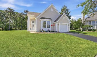 10 Deer Lake Ct, Barnegat, NJ 08005