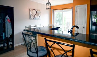8289 Bruntsfield Rd, Columbus, OH 43235