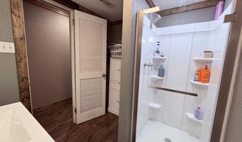 621 Hwy 62 W, Ash Flat, AR 72513