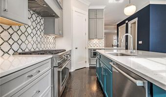 289 Heritage Ln, Atlanta, GA 30316