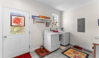 40 Lloyd Bowen Ct, Glocester, RI 02814