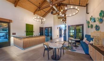 8220 Poinsettia St, Roseville, CA 95747
