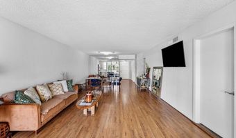 157 Atlantis Blvd 301, Atlantis, FL 33462