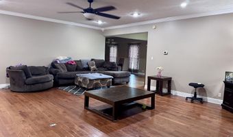 809 TWELVE OAKS Dr, Adamsville, TN 38310