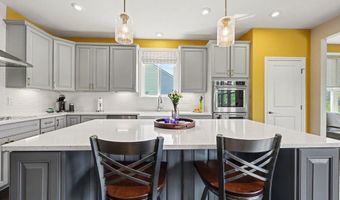3580 Bella Vista Dr, Ann Arbor, MI 48108
